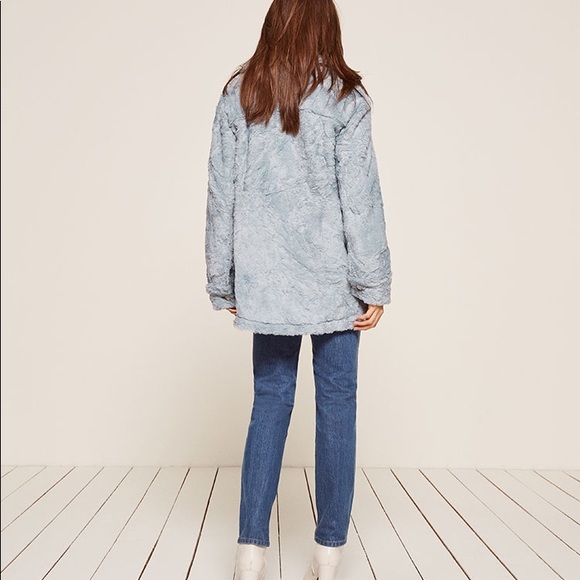 Reformation Polar Coat Sky Faux Fur - Picture 3 of 8